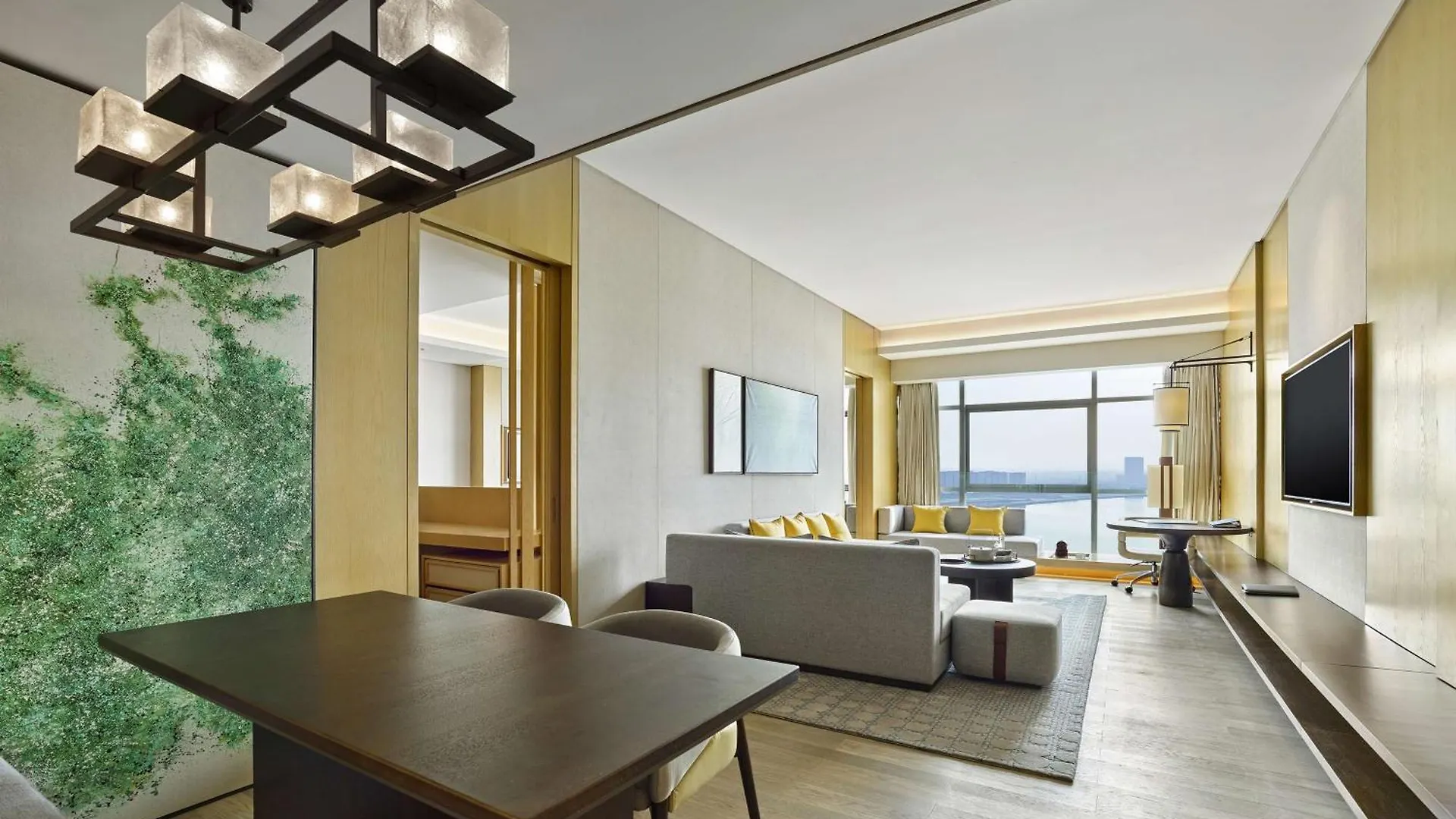 Hilton Suzhou Yinshan Lake Hotel
