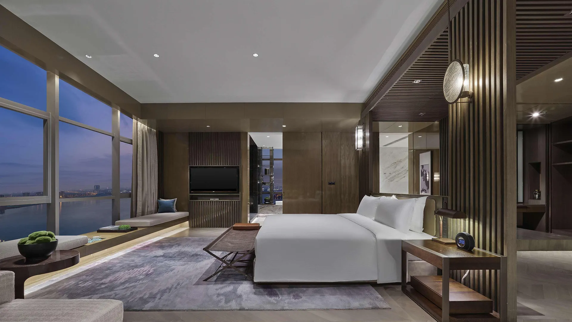 Hilton Suzhou Yinshan Lake Čína