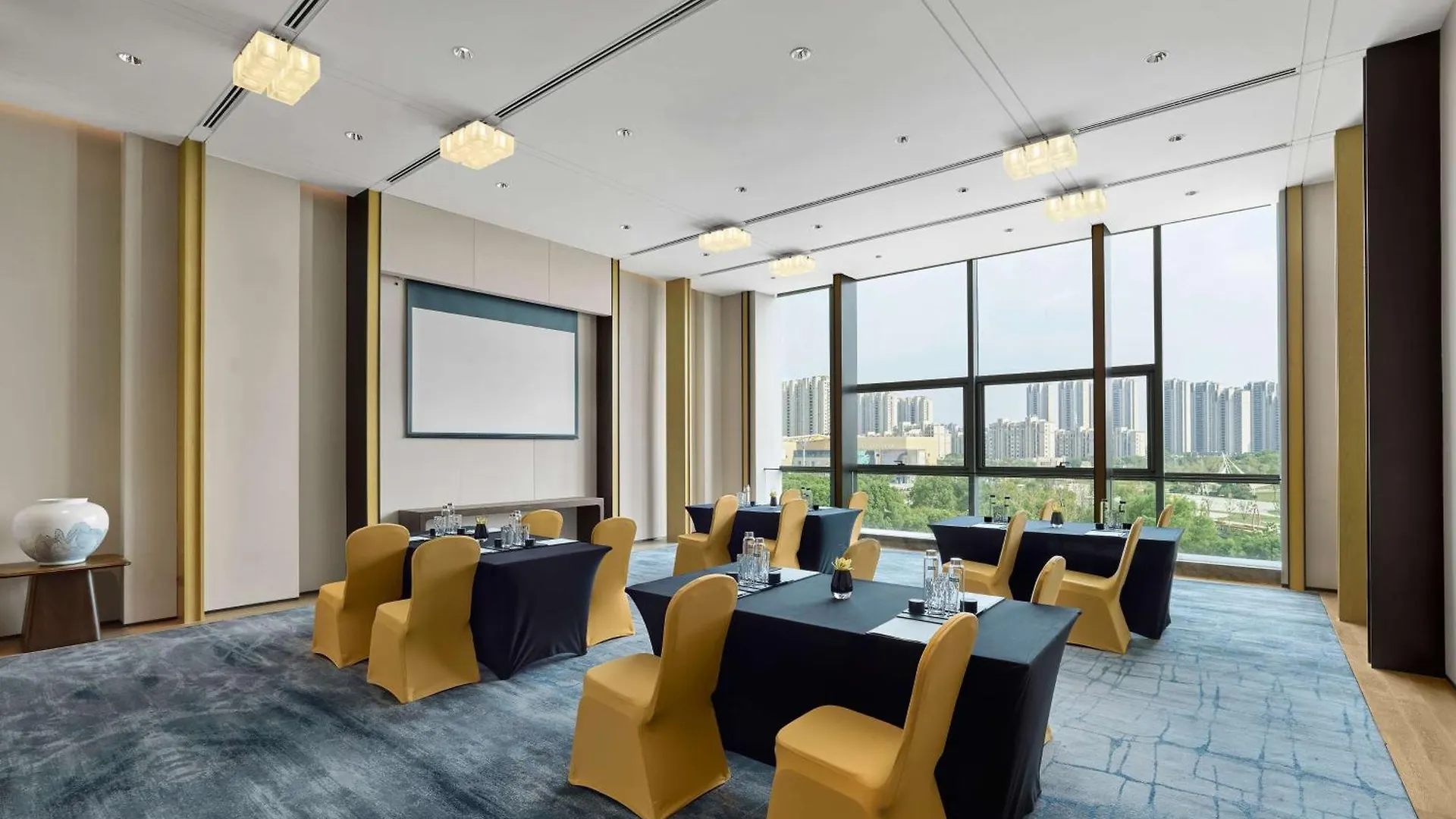 Hotel Hilton Suzhou Yinshan Lake