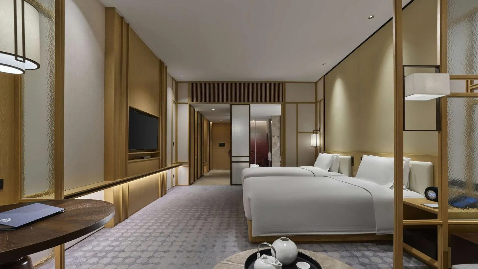 Hilton Suzhou Yinshan Lake 4*, Su-čou