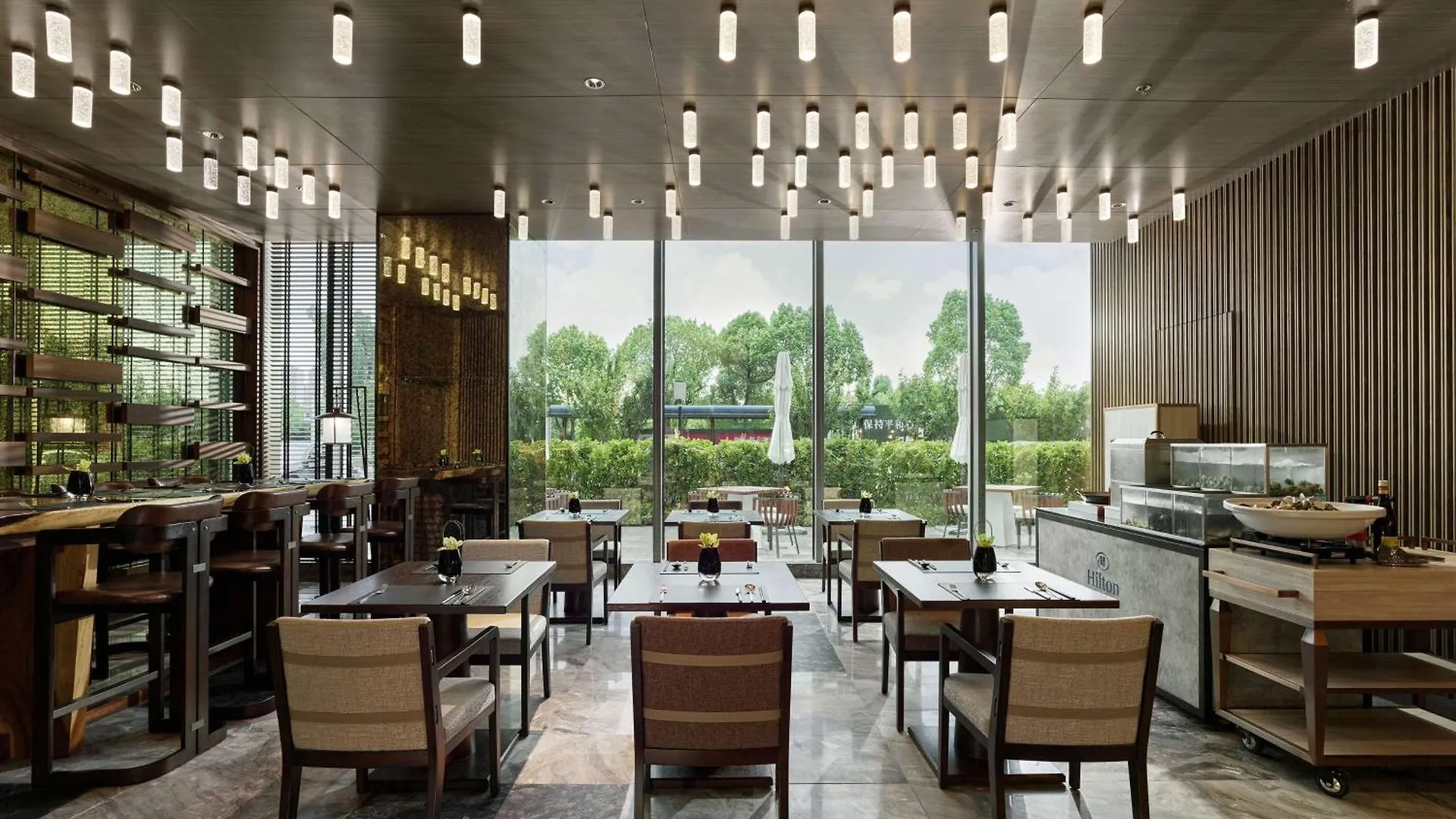 Hilton Suzhou Yinshan Lake Hotel